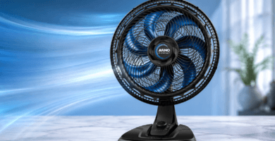 Ventilador de mesa Arno X-Treme 7 VE70 de 40 cm com 7 pás azuis e base preta